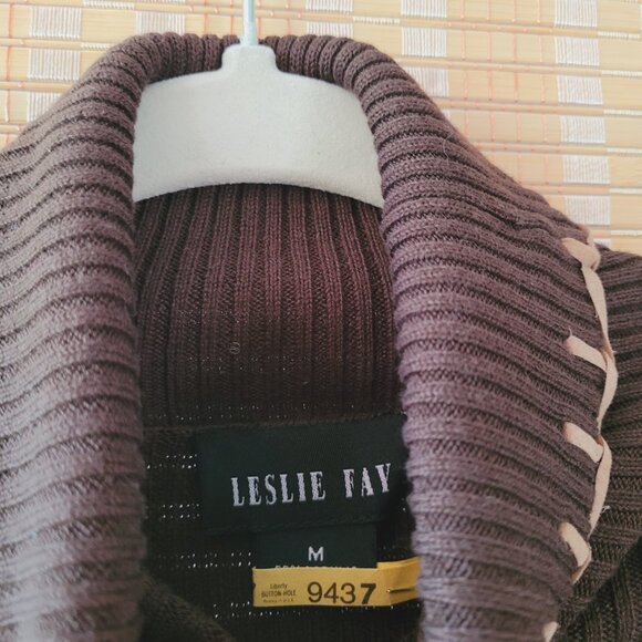 LESLIE FAY Knitted Turtleneck Long Sleeve - Picture 2 of 4